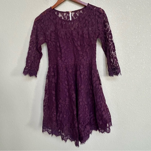 Free People Dresses & Skirts - Free People Women’s Size 2 Purple Eggplant Lace Fit & Flare Cocktail Party Dress